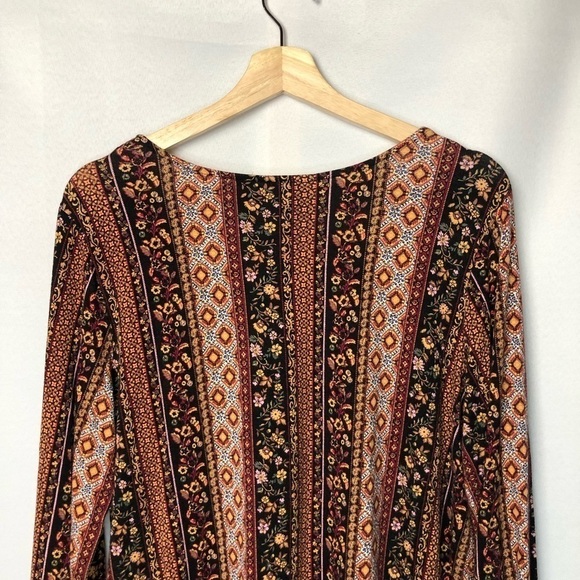 Daytrip Boho Button Down Floral V-Neck Flowy Long Sleeve Top L - Picture 8 of 13